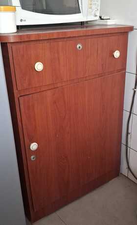 Manama, Household Items, BHD 30,  4 , 3 DOOR CUPBOARD , DRESSING TABLE , PLANTS - SALE