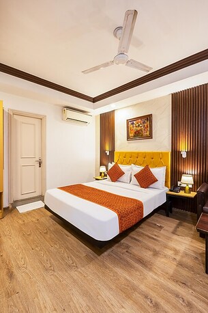New Delhi, Household, Luxury Stay At The Best Hotel In Rajouri Garden Delhi
