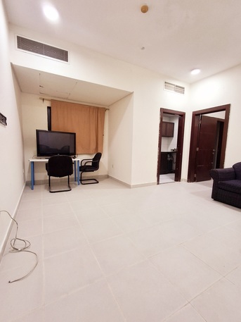 Hoora, Apartments, Flats, Houses & Villas, BHD 200/month,  Furnished,  1 BR,  -( Parking) Very Neet Fully Furnished 1 BHK Flat With Ewa @200/BD In Hoora