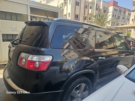 Jeddah, Vehicles, Cars & Trucks , SAR 21000,  Gmc Acadia,  2009,  Automatic,  340000 KM,  GMC For Sale