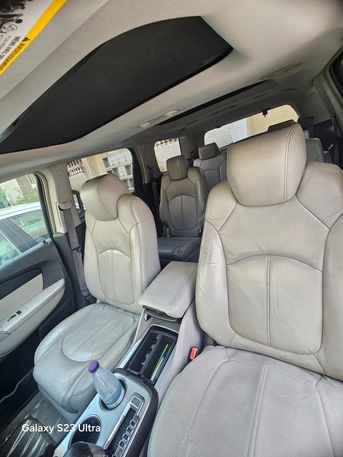 Jeddah, Vehicles, Cars & Trucks , SAR 21000,  Gmc Acadia,  2009,  Automatic,  340000 KM,  GMC For Sale