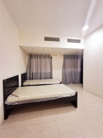 Hoora, Apartments, Flats, Houses & Villas, BHD 240/month,  Furnished,  2 BR,  -( Parking) Very Neet Fully Furnished 2 BHK Flat With Ewa @240/BD In Hoora