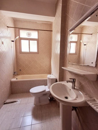 Hoora, Apartments, Flats, Houses & Villas, BHD 200/month,  Furnished,  1 BR,  - ( Parking )Spacious Fully Furnished 1 BHK Flat With Ewa @200/BD In Hoora