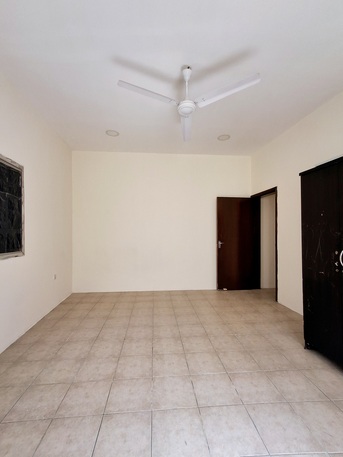Hoora, Apartments, Flats, Houses & Villas, BHD 120/month,  2 BR,  Very Bright - UN Furnished 2 BHK Flat Without Ewa 120/BD In Hoora