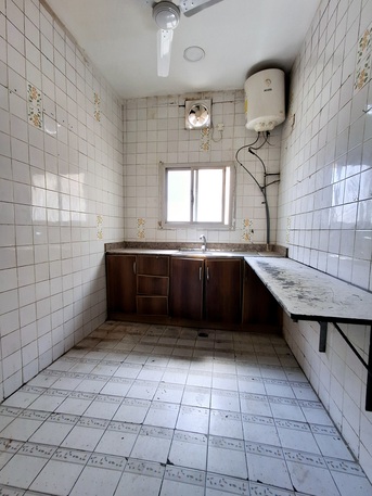 Hoora, Apartments, Flats, Houses & Villas, BHD 120/month,  2 BR,  Very Bright - UN Furnished 2 BHK Flat Without Ewa 120/BD In Hoora