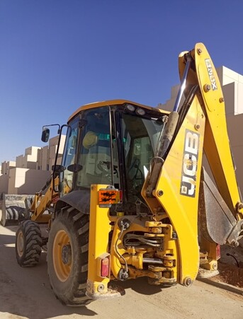Riyadh, Heavy Equipment, SAR 140000,  JCB 3CX Backhoe Loader 2014