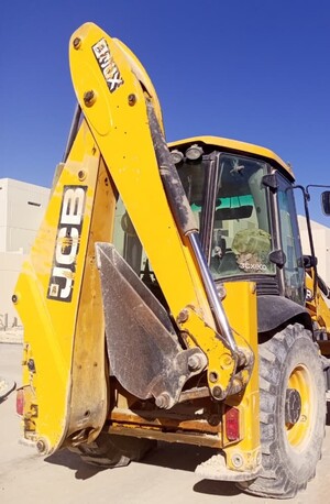 Riyadh, Heavy Equipment, SAR 140000,  JCB 3CX Backhoe Loader 2014