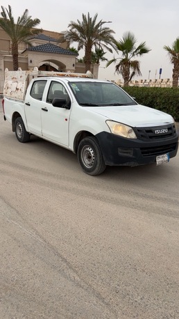 Riyadh, Vehicles, Cars & Trucks , SAR 33000,  Isuzu D-MAX,  2016,  Automatic,  400000 KM,