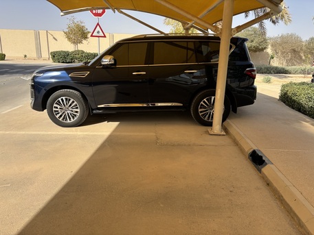 Riyadh, Vehicles, Cars & Trucks , SAR 150000,  Nissan Patrol,  2021,  Automatic,  100000 KM,   Platinum V6