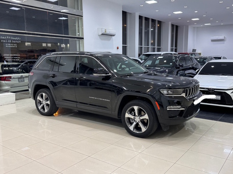 Manama, Vehicles, Cars & Trucks , BHD 14500,  Jeep Cherokee,  2023,  Automatic,  50500 KM,  Jeep Grand Cherokee LTD  (Black)