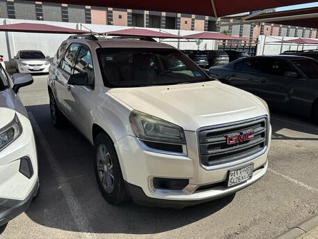 Dammam, Vehicles, Cars & Trucks , SAR 28000,  GMC Acadia,  2015,  Automatic,  202000 KM,  Car In Good Condition Without Issues, Carefully Used, Never Repainted