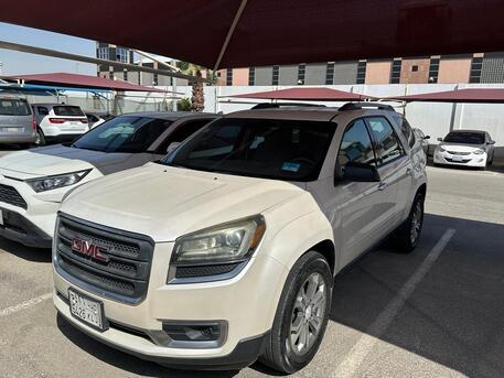 Dammam, Vehicles, Cars & Trucks , SAR 28000,  GMC Acadia,  2015,  Automatic,  202000 KM,  Car In Good Condition Without Issues, Carefully Used, Never Repainted