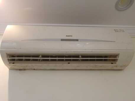 Jeddah, Air Conditioners, SAR 800,  Split AC Are Sold Excellent Working