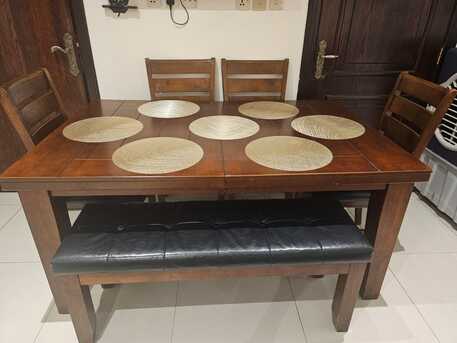 Dammam, Furniture, SAR 9001000,  Complete Bed Set And Dining Table For Sale
