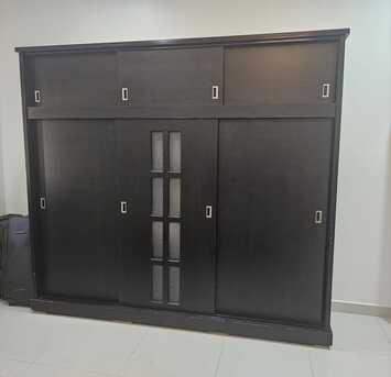 Dammam, Furniture, SAR 9001000,  Complete Bed Set And Dining Table For Sale