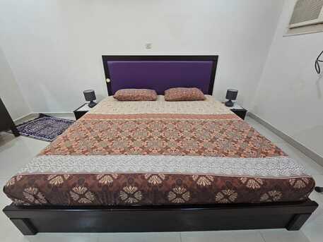 Dammam, Furniture, SAR 9001000,  Complete Bed Set And Dining Table For Sale