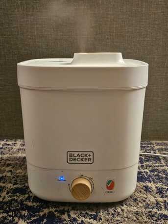 Al Aziziyah, Baby & Kid Stuff, SAR 80,  Black&Decker 4L Humidifier For Sale