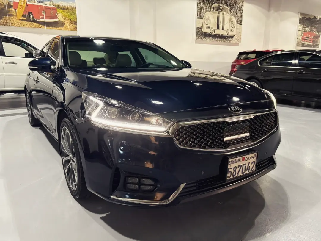 Amwaj Islands, Vehicles, Cars & Trucks , BHD 5250,  Kia Cadenza,  2017,  Automatic,  121000 KM,    6 Cylinders 3.3L Full Option