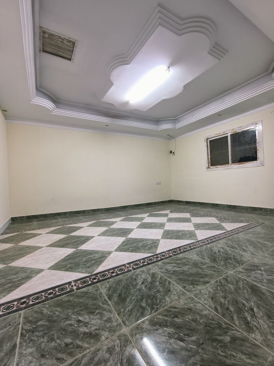 Al Malaz, Apartments, Flats, Houses & Villas, SAR 45000/year,  3 BR,  1400 Sq. Feet,  BIG 3 BHK (Indian) Family Apartment ( Villa, First Floor)