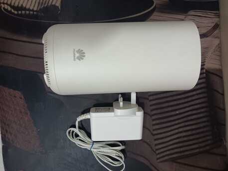 Gudaibiya, Computers, BHD 15,  Huawei Ac3800 Tri Band Ap Wa8011y Wifi Extender Like New For Sale 15 BD Final Price , Seri