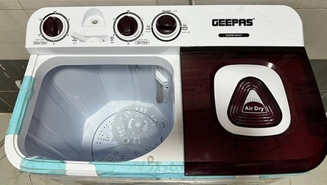 Al Iskan, Appliances, SAR 325,  Geepas 5.0 Kg Twin Tub Semi-Automatic Washing Machine- GSWM18045