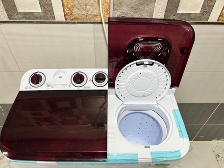 Al Iskan, Appliances, SAR 325,  Geepas 5.0 Kg Twin Tub Semi-Automatic Washing Machine- GSWM18045