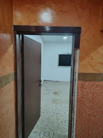 Abqaiq, Apartments, Flats, Houses & Villas, SAR 750/month,  Furnished,  1 BR,  Single Room In Private House With Shared Kitchen, Hall & Bathroom