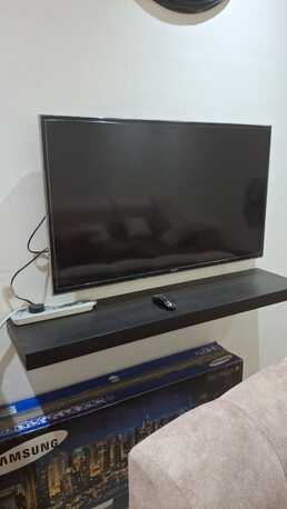 Jeddah, Electronics, SAR 800,  LED 40" Samsung For Sale