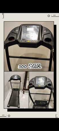 Jizan, Air Conditioners, SAR 1550,  Air Conditioner ,Decanter And Treadmill Urgent Sell