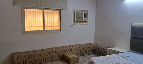 Al-Muzahmiya, Rooms for Rent, SAR 1100/month,  Furnished Room With A Double Bed And All Essential Household Amenities.