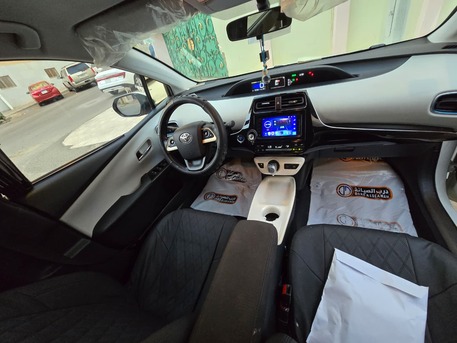 Al Aziziyah, Vehicles, Cars & Trucks , SAR 62000,  Toyota Prius LE,  2017,  Automatic,  76000 KM,   Toyota Prius Hybrid