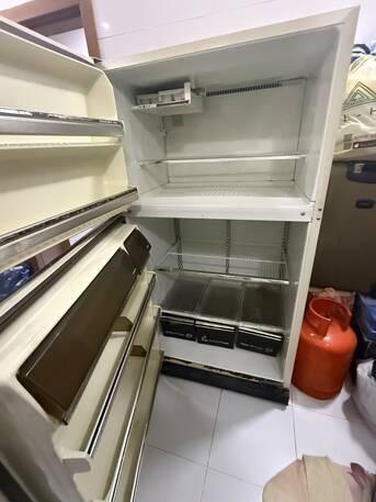 Al Shifa, Electronics, SAR 500,  GE (General Electric) Large Refrigerator For Sale &ndash; Excellent Condition