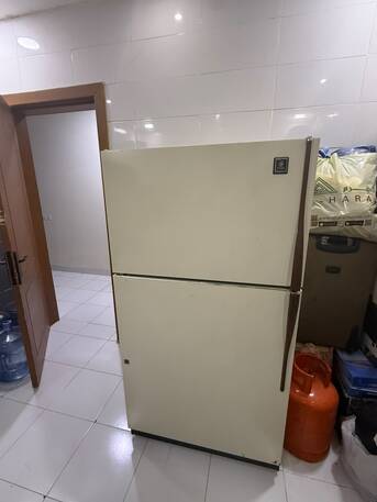 Al Shifa, Electronics, SAR 500,  GE (General Electric) Large Refrigerator For Sale &ndash; Excellent Condition