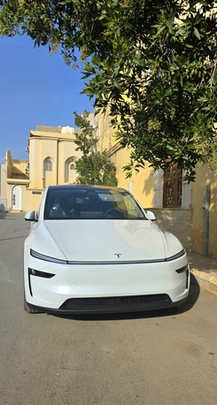 Riyadh, Automotive, Brand New Tesla Model Y 2026 Long Range &ndash; Monthly Rental For Professionals & Diplomats