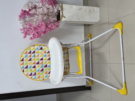 Al Murabba, Baby & Kid Stuff, SAR 50,  Mothercare Baby Highchair