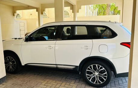 Hoora, Vehicles, Cars & Trucks , BHD 3200,  2016,  2016,  Automatic,  116000 KM,  Mistsibhushi Outlander