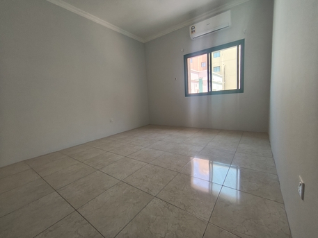 Adliya, Apartments, Flats, Houses & Villas, BHD 270/year,  2 BR,  Gorgeous Semi Furnished 2 Bhk 270 At Adliya