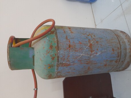 East Riffa, Household Items, BHD 22,  Gas Cylinder With Regulator And Hose For Sale