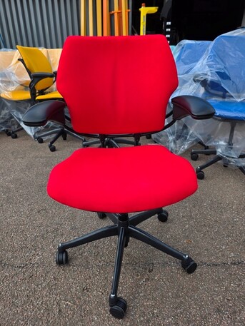 Manchester, Furniture, GBP 148,  Second Hand Humanscale Draughtsman Chair