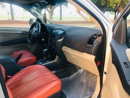 Khobar, Vehicles, Cars & Trucks , SAR 22000,  Chevrolet Trailblazer,  2013,  Automatic,  270000 KM,  Chevrolet Trail Blazer . Agency Serviced. Like New
