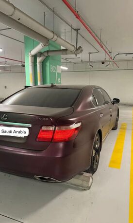 Riyadh, Vehicles, Cars & Trucks , SAR 48000,  Lexus LS 460,  2008,  Automatic,  224450 KM,  Lexus Ls460L Mate Red