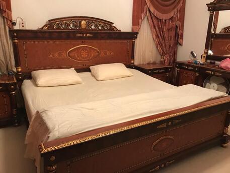 Al Aziziyah, Furniture, SAR 1800,  SAR 1800, NEAR AND CLEAN COMPLETE WOODEN BEDROOM FURNITURE SET AVAILABLE WITH 3 DOOR WARDR