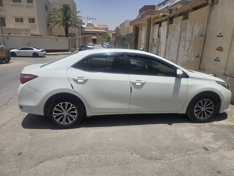 Al Malaz, Vehicles, Cars & Trucks , SAR 36000,  Toyota Corolla,  2015,  Automatic,  164000 KM,
