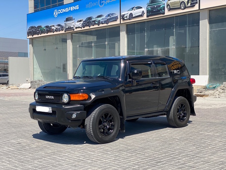 Manama, Vehicles, Cars & Trucks , BHD 7900,  Toyota FJ Cruiser,  2015,  Automatic,  169500 KM,   TRD  (Black)