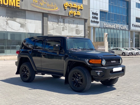 Manama, Vehicles, Cars & Trucks , BHD 7900,  Toyota FJ Cruiser,  2015,  Automatic,  169500 KM,   TRD  (Black)
