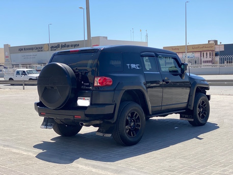 Manama, Vehicles, Cars & Trucks , BHD 7900,  Toyota FJ Cruiser,  2015,  Automatic,  169500 KM,   TRD  (Black)