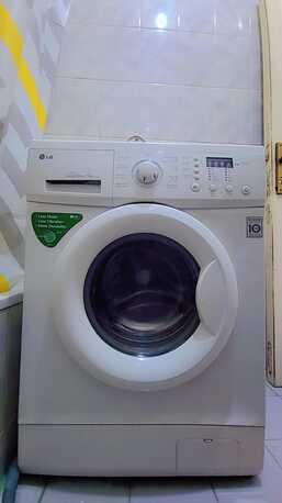 Makkah, Household Items, SAR 600,  LG Automatic Washing Machine Front Load 5KG