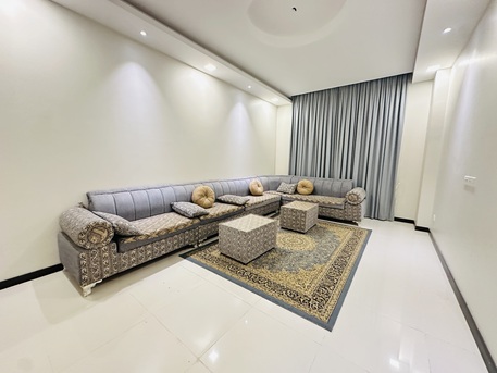 Riffa, Apartments, Flats, Houses & Villas, BHD 450/month,  Furnished,  4 BR,  150 Sq. Meter,  Fully Furnished | 4bhk | Unlimited Eva | For Rent