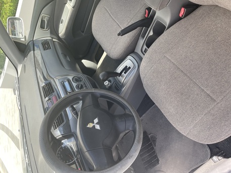 East Riffa, Vehicles, Cars & Trucks , BHD 1350,  Mitsubishi Lancer GLX,  2011,  Automatic,  200000 KM,  Car   Engine 1.6  Excellent BD 1350