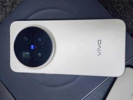 Al Rahmaniyah, Mobile Phones, SAR 3650,  Vivo X300 Pro 16gb 512gb Like DSLR Camera